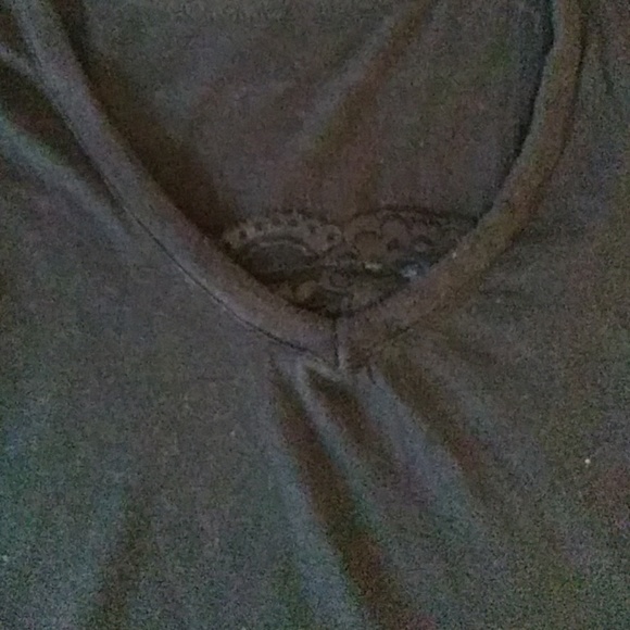 Top - Picture 2 of 2